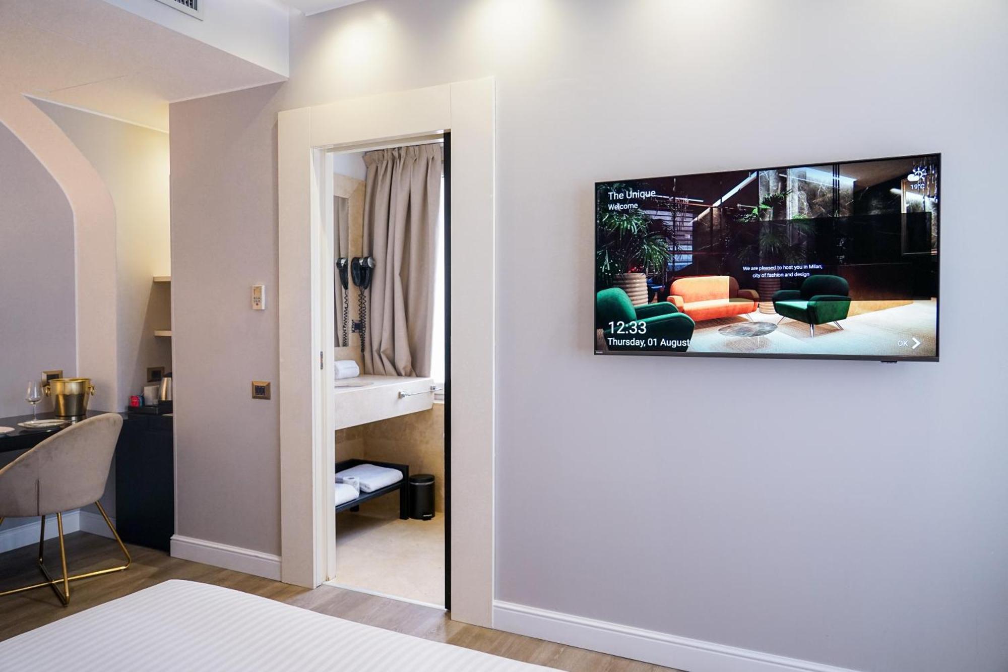 The Unique Hotel Milan Bagian luar foto