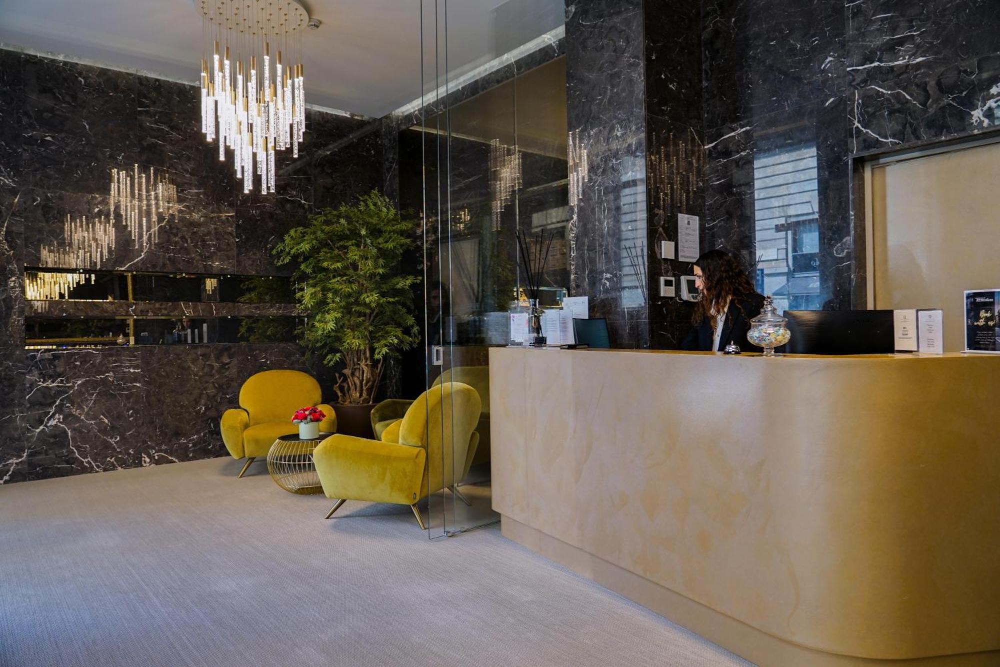 The Unique Hotel Milan Bagian luar foto
